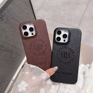 バレンシアガ iPhone17/16 ケース ハイ ブランド Balenciaga 芸能人 スマホ ケース 男 アイフォン 16pro/15promax ケース かっこいい メンズ iPhone14/13/12 ケース 海外セレブ 愛用 iPhone ケース 2025 新作