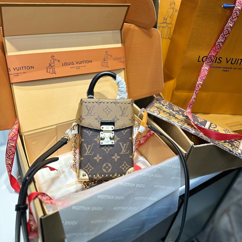 ルイ ヴィトン ミニ バッグ vuttion スマホ ポシェット ミニ ショルダー バッグ レディース 人気 ブランド 希少 LOUIS VUITTON カメラボックス ショルダーバッグ - 画像 (3)