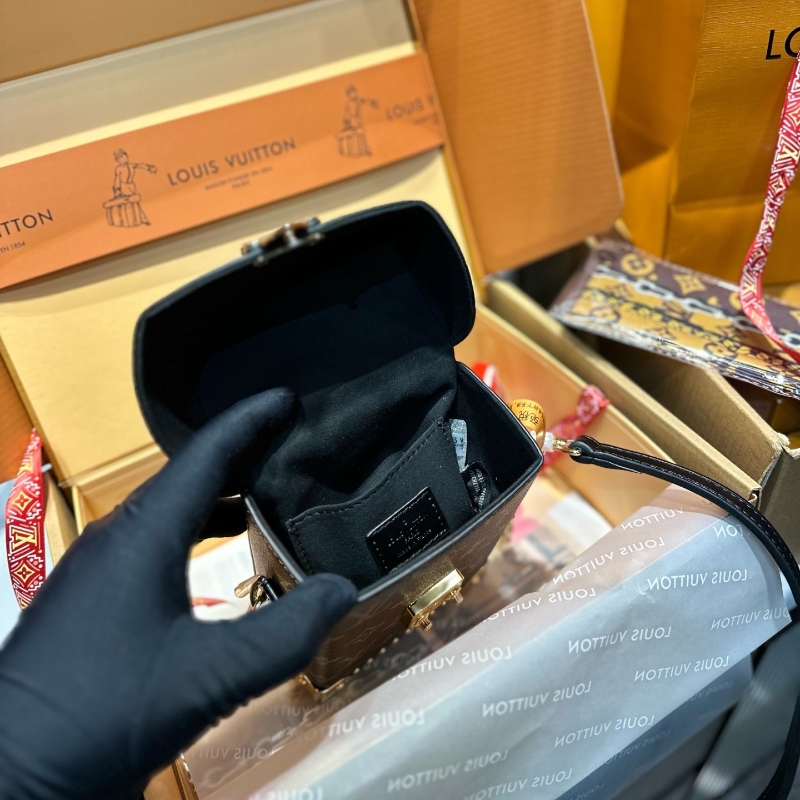 ルイ ヴィトン ミニ バッグ vuttion スマホ ポシェット ミニ ショルダー バッグ レディース 人気 ブランド 希少 LOUIS VUITTON カメラボックス ショルダーバッグ - 画像 (7)