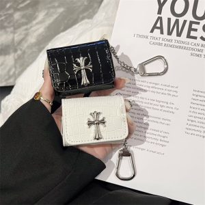 airpods pro3 ケース ハイ ブランド CHROME HEARTS 安い クロームハーツ風 airpods4ケース レザー 黒 イヤホンカバー エアー ポッズ プロ2 充電 AIRPODS3/2 ケース 韓国 男女兼用